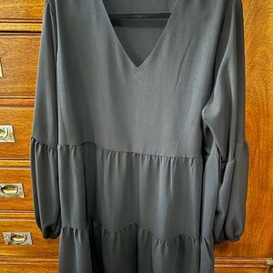 Black V-Neck Tiered Long Sleeve Dress